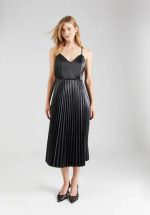 شومیز برند STRADIVARIUS