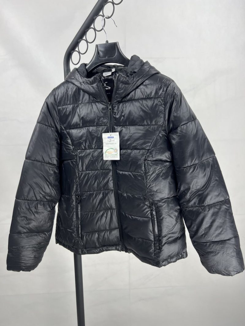 کاپشن برند UP FASHION